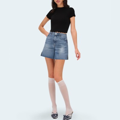 Washed slit straight leg women's denim shorts