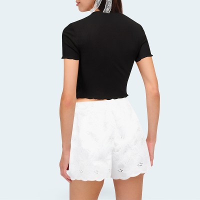 White hollow embroidery women's shorts