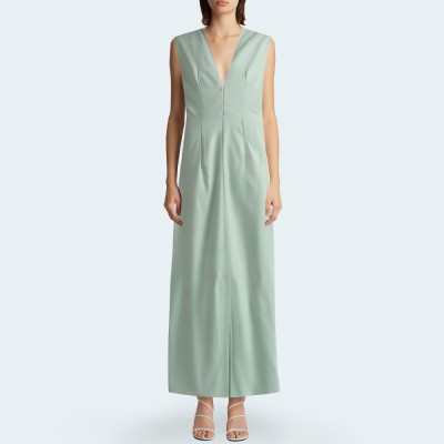 Slim pleated sleeveless women's long dress