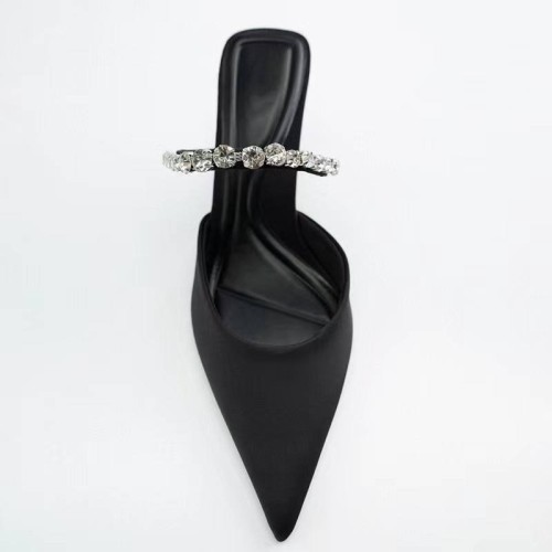 Black rhinestone embellished high-heeled pointed slippers