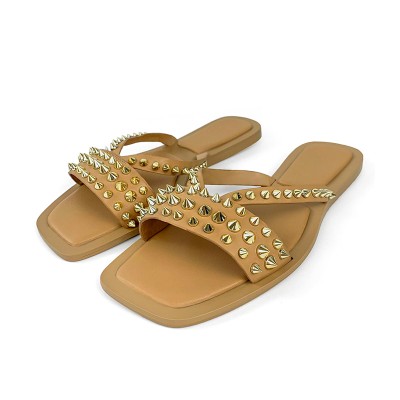 Fashionable rivet embellished women's flat slippers