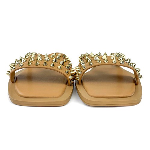 Fashionable rivet embellished women's flat slippers