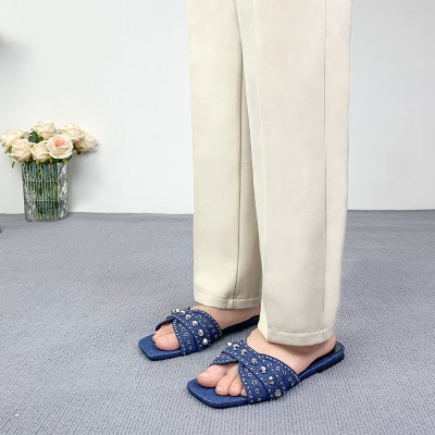 Fashionable denim studded women's flat slippers