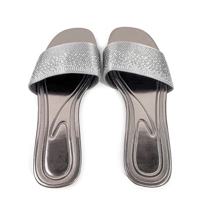 Women's flat slippers with sparkling rhinestones