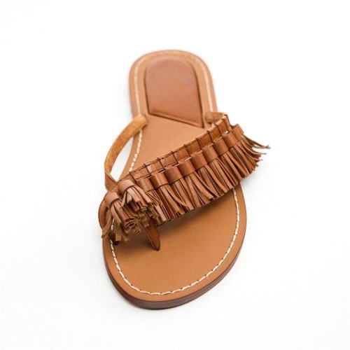 Women's flat thong slippers with fine tassels