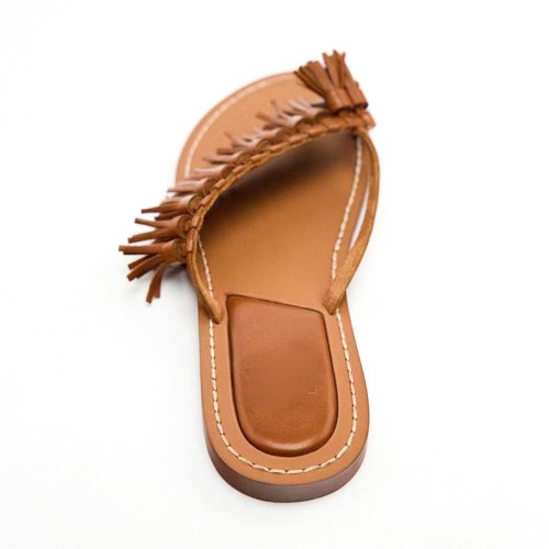 Women's flat thong slippers with fine tassels
