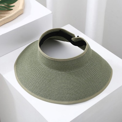 Lightweight wide-brimmed women's straw sunhat