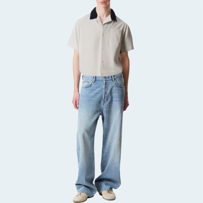 Simple grey breathable men's short-sleeved shirt