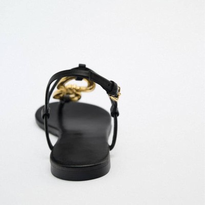 New style metal decorated women's flat sandals